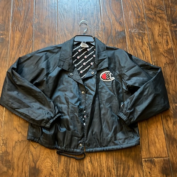 Champion jacket, women’s size large - Picture 4 of 8